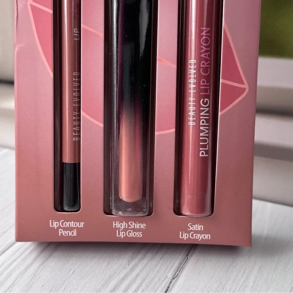 Nude Lip Trio High Gloss Kit